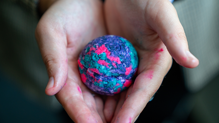 how to make galaxy bath bombs